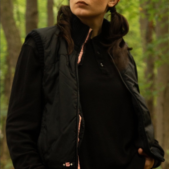 Black Burton Vest - Picture 6 of 6